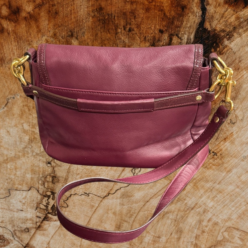 Coach Deep Burgundy Leather crossbody/shoulder Handbag 125206 - Picture 2 of 10